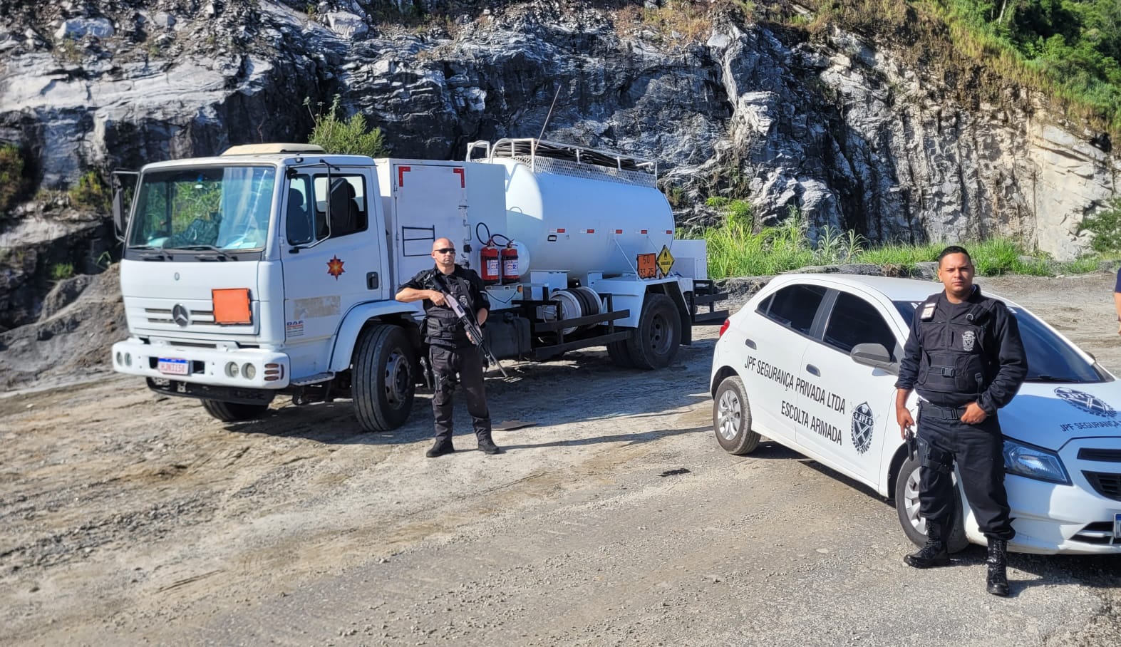 Proteção de carga e equipe em movimento
